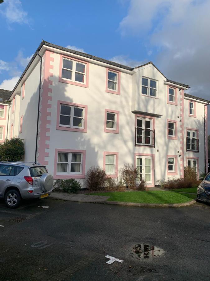 Keswick Ground Floor Apartment With Parking מראה חיצוני תמונה