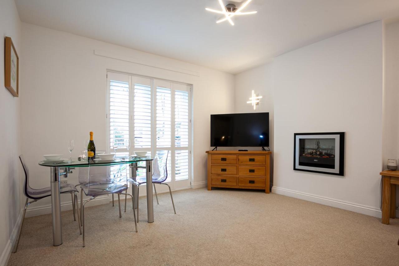 Keswick Ground Floor Apartment With Parking מראה חיצוני תמונה
